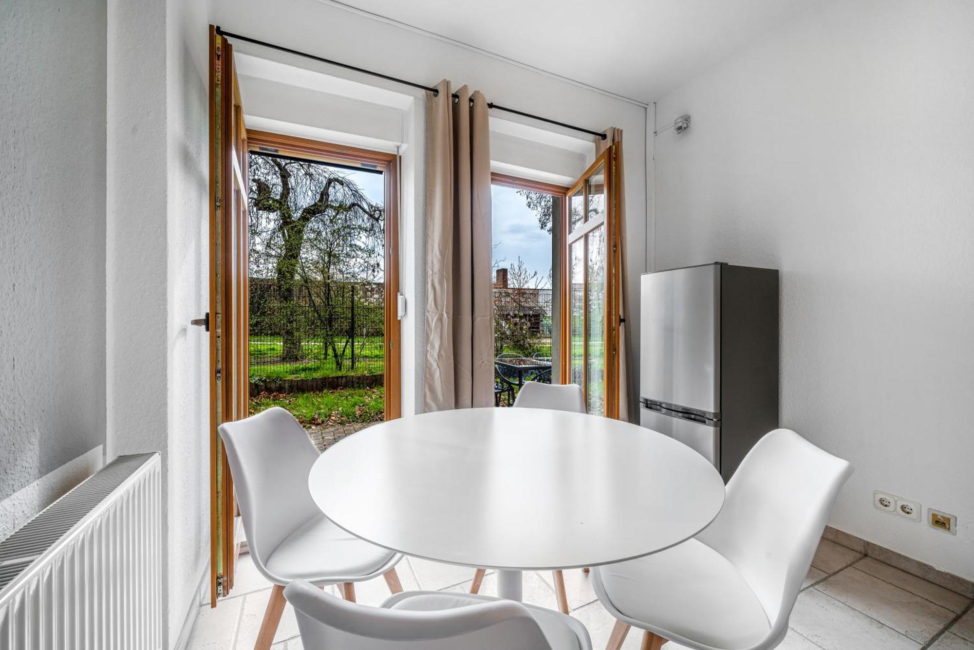 Lehastays - Apartments Buckau 16A I Kueche I Smart Tv Mit Netflix I Toller Innenhof 마그데부르크 외부 사진